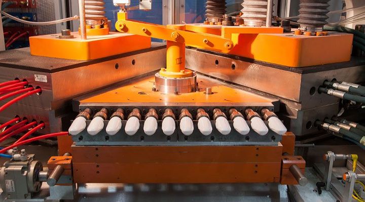 Explore Plastic Molding Machines: Complete Information, Details, Tips, Facts, and Learning Resources